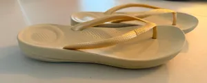 FitFlop | Iqushion Ergonomic Flip-Flops Sandals thumbnail 6