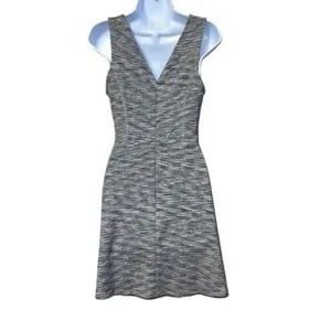 OLIVE & OAK Super‎ Cute Gray/White Cut Out Fit & Flare Dress NWOT Size Small thumbnail 6