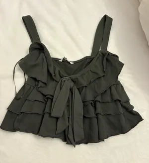 Zara top thumbnail 1