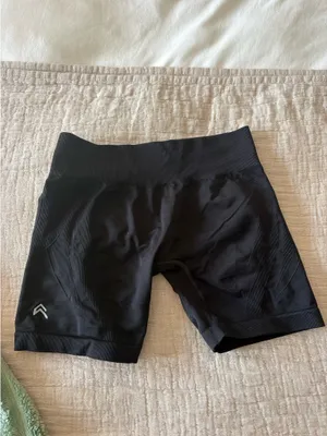 Oner Active EnhanceLift Seamless Shorts thumbnail 5