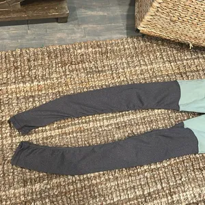 ALO Two Toned Grey Green Ribbed Workout Leggings Size Small thumbnail 4