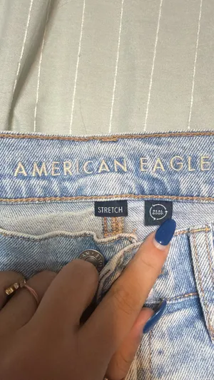 American Eagle Jeans thumbnail 2