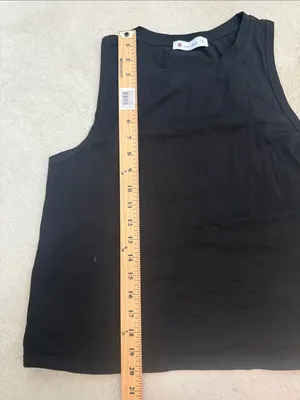 Laslulu Black Crop Tops Sleeveless Workout Tank Top Racerback Cropped Flowy M thumbnail 7