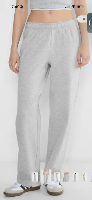 Aritzia Mega Sweatpants thumbnail 3