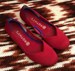 Rothy’s Red Round Toe Ballet Ballerina Flats Shoes Size 9 thumbnail 1