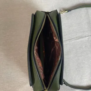 Olive Green Vegan Leather Camera Bag Crossbody Purse thumbnail 8