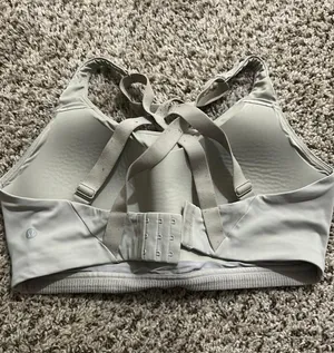 Sport Bra thumbnail 2