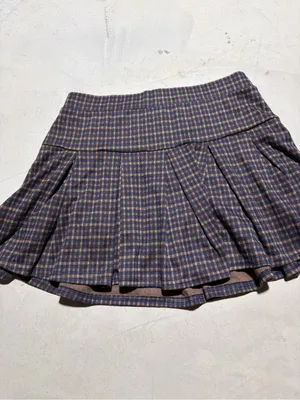 American Eagle Plaid Pleated Mini skort medium thumbnail 7
