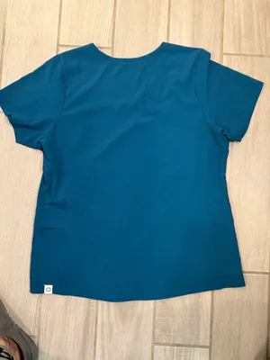 WonderWink Women's V-Neck Scrub Top in Teal Blue thumbnail 5