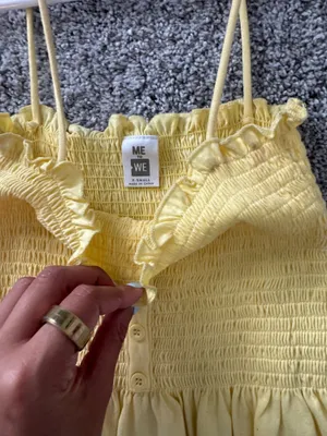 PacSun Yellow Crop top thumbnail 2