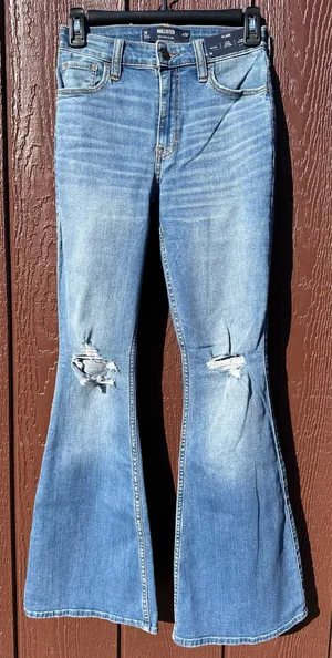 Hollister Jeans thumbnail 1