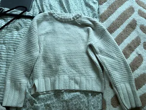 White sweater thumbnail 1