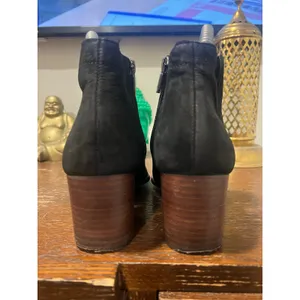 Lucky Brand Black Suede Western Ankle Boots Block Heel Women’s Size 7 thumbnail 6