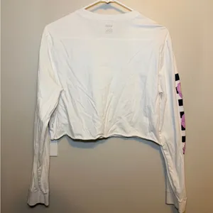 Vans Women's White and Black Shirt thumbnail 5
