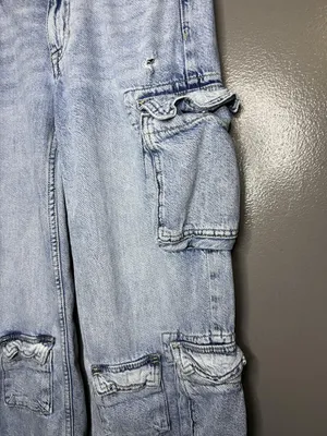 Aeropostale Cargo Jeans Womens XS Light Wash Blue Low Rise Straight Ruffle Denim thumbnail 5