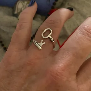 Wrap Around Key Sterling Silver Ring Adjustable 6 thumbnail 3
