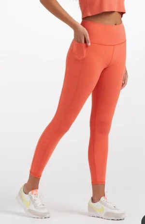 Vuori Women's Coral Leggings thumbnail 1