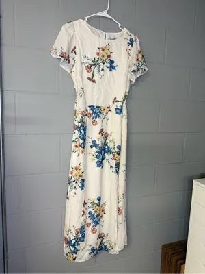 NWT Baltic Born Kristen Midi Dress in Cream Floral Women’s Size XS Smocked Back thumbnail 3