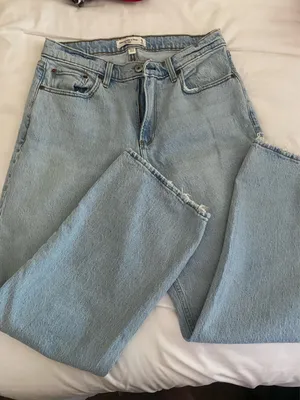 Abercrombie Jeans Curve Love The Baggy Low-Rise thumbnail 1