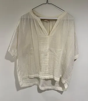 Xirena Women’s Top Size M thumbnail 1