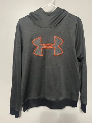 Under Armour Pullover thumbnail 1
