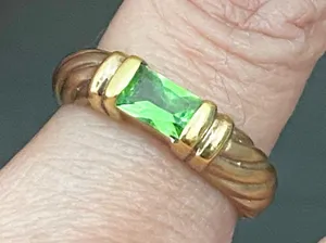 Vintage Emerald Green Birthstone Cubic Zirconia CZ Rope Gold-plated Ring Size 8 thumbnail 5