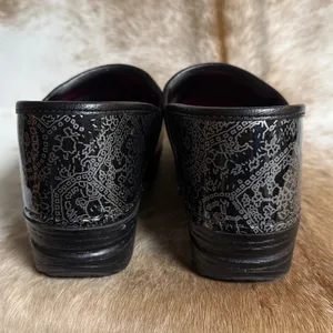 Dansko Glitzy Patent Leather Classic Clog Size 38 B54‎ thumbnail 8