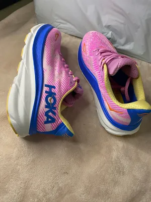 oka One One Clifton 9 women Running sneakers shoes size 7.5 Brand new no box thumbnail 6