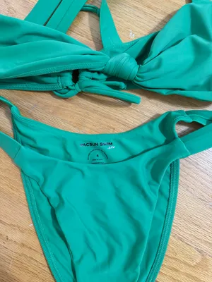 Bikini thumbnail 2