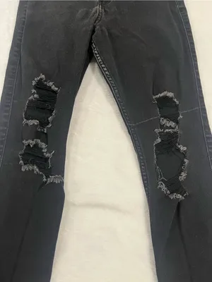 Hollister High Rise Super Skinny Distressed Black Jeans - 7R thumbnail 2