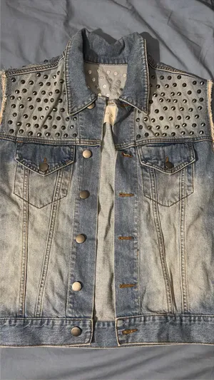 Mono B-Denim Vest-Faded Wash Studded Denim Vest One Size Fit All thumbnail 5