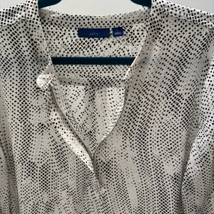 Apt. 9 Black and White Abstract Patterned Blouse thumbnail 3