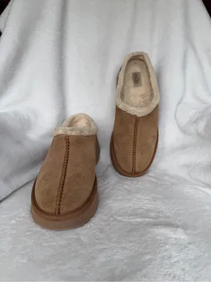 Ugg Suede/ Wool 2" New Heights Cozy Clog Platform Shoes, Women Us 10/ Eur 41. thumbnail 8