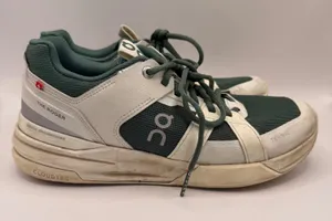 On Running The‎ Roger Pro Oyster Tennis Shoes Forest Green White Womens Size 9 thumbnail 1