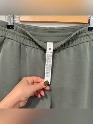 Lululemon Softstreme High-Rise Pant *Short in Grey Eucalyptus 6 thumbnail 4