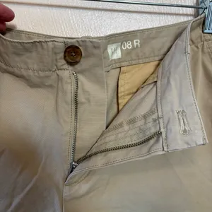 Gap Womens Shorts Chino Khaki‎ 100% Cotton Pockets Short Tan Size 8R thumbnail 2