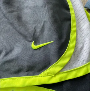 Nike Dri-Fit Women’s Shorts Athletic Medium Grey thumbnail 3