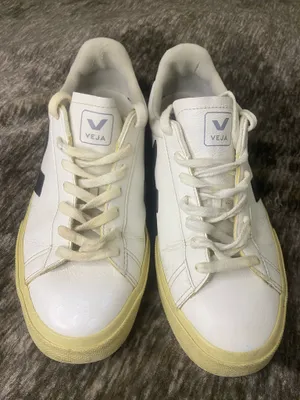 Veja Campo Leather Sneakers Women's Size 9 shoes thumbnail 2