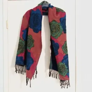 Rose Patterned Colorful Fringed Scarf/ Shawl Pink thumbnail 2