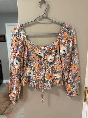 Japna Floral Bohemian Peplum Top – New Without Tags (Size S) thumbnail 3