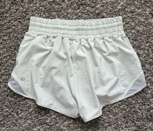 Lululemon Shorts thumbnail 2