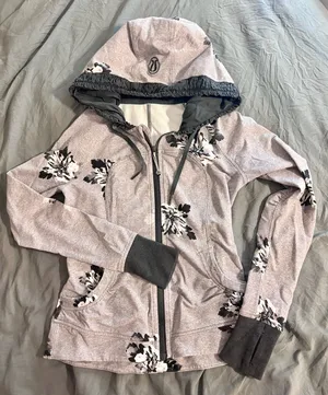 lululemon movement jacket atomic flower thumbnail 1