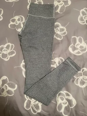 Wunder Under Leggings 28” thumbnail 1