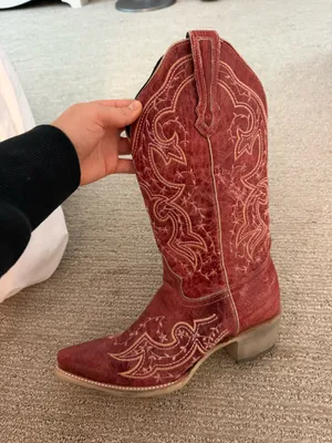 Red cowgirl boots Size 8.5 thumbnail 5