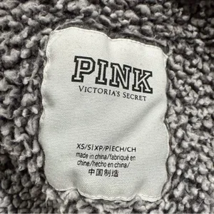 Victoria’s Secret PINK Grey Sherpa Open Front Hooded Sweater Women's XS/S thumbnail 2