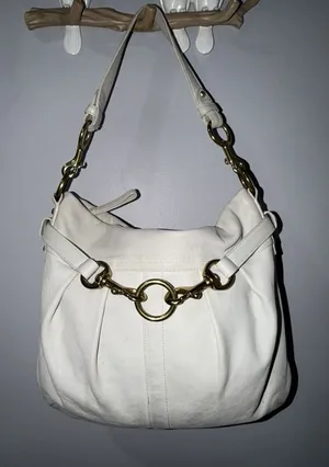 COACH Hampton White, Hobo Bag With Gold Hardware Tone Purse Shoulder Bag‎ 8B15 F thumbnail 1