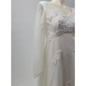 Vintage Wedding Dress White Floral Applique Boho Bridal Gown Union Made thumbnail 4