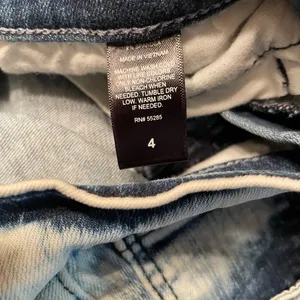 Express Jeans Stonewashed High Wasted Cutoff Shorts Sz 4 thumbnail 4