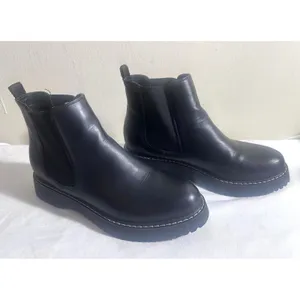 Madden Girl Black Chelsea Boots Women 9M Chunky Lug Sole Y2K Grunge Goth Biker thumbnail 2
