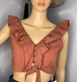 Cider NWT  Ruffle Button Up Knotted Cropped Tank Top Brown Size Small thumbnail 2